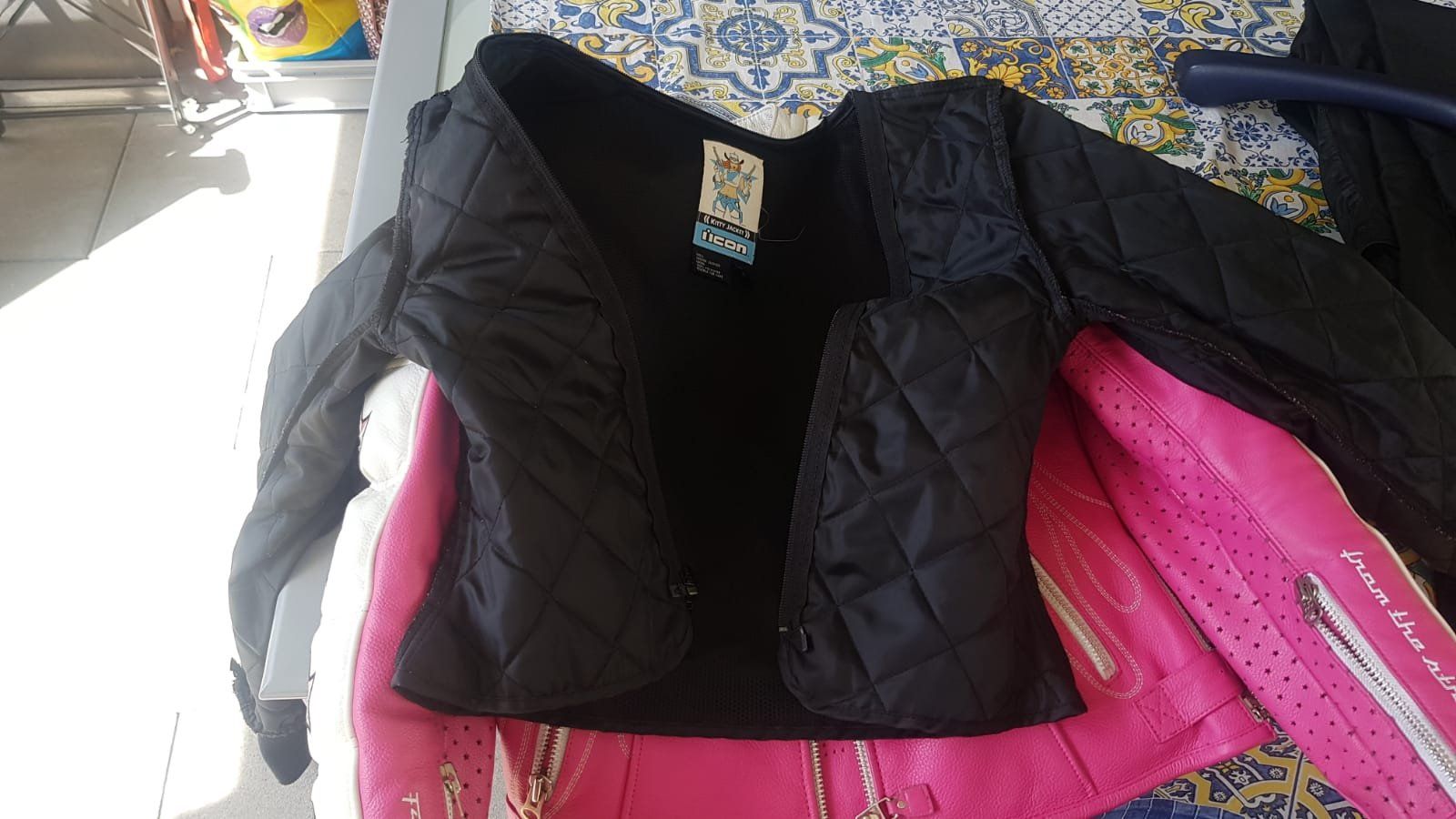Giacche: Damen Motorrad jacke – Usato da Unterägeri venduto da sta_b5vq 1
