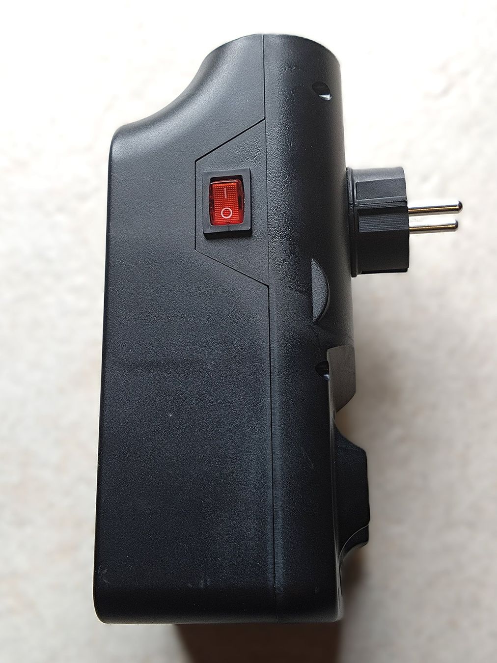 Radiatori: HEATER Typ: DP-198 230V/900W – Usato da Lyssach venduto da YYZ10 2