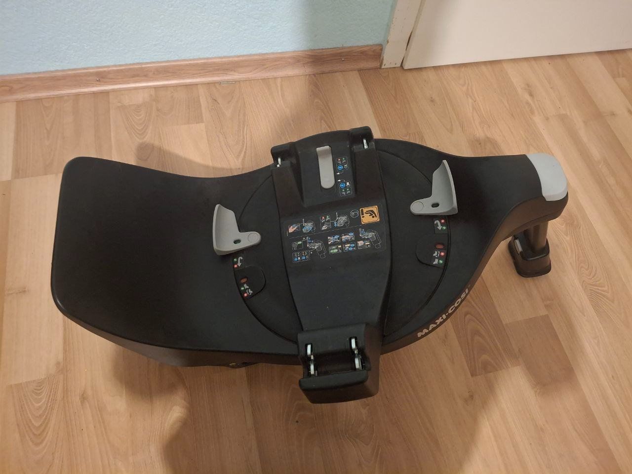 Maxi-Cosi Seggiolini per auto: Maxi Cosi Isofix – Usato da Matzendorf venduto da jja_s9nb 2