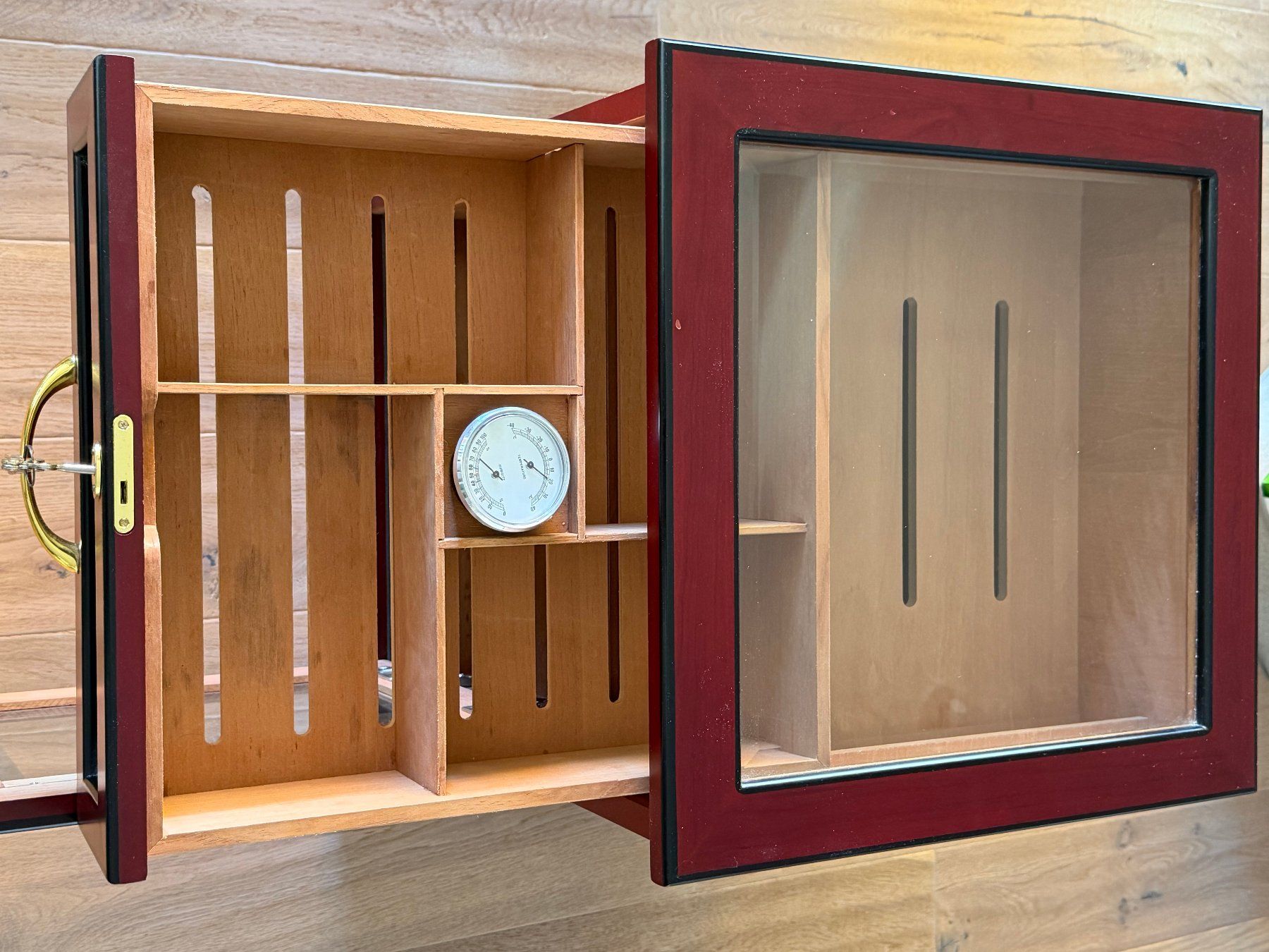 Humidor per sigari: Humidor für 500+ Zigarren – Usato da Adligenswil venduto da bwi_h8nr 2
