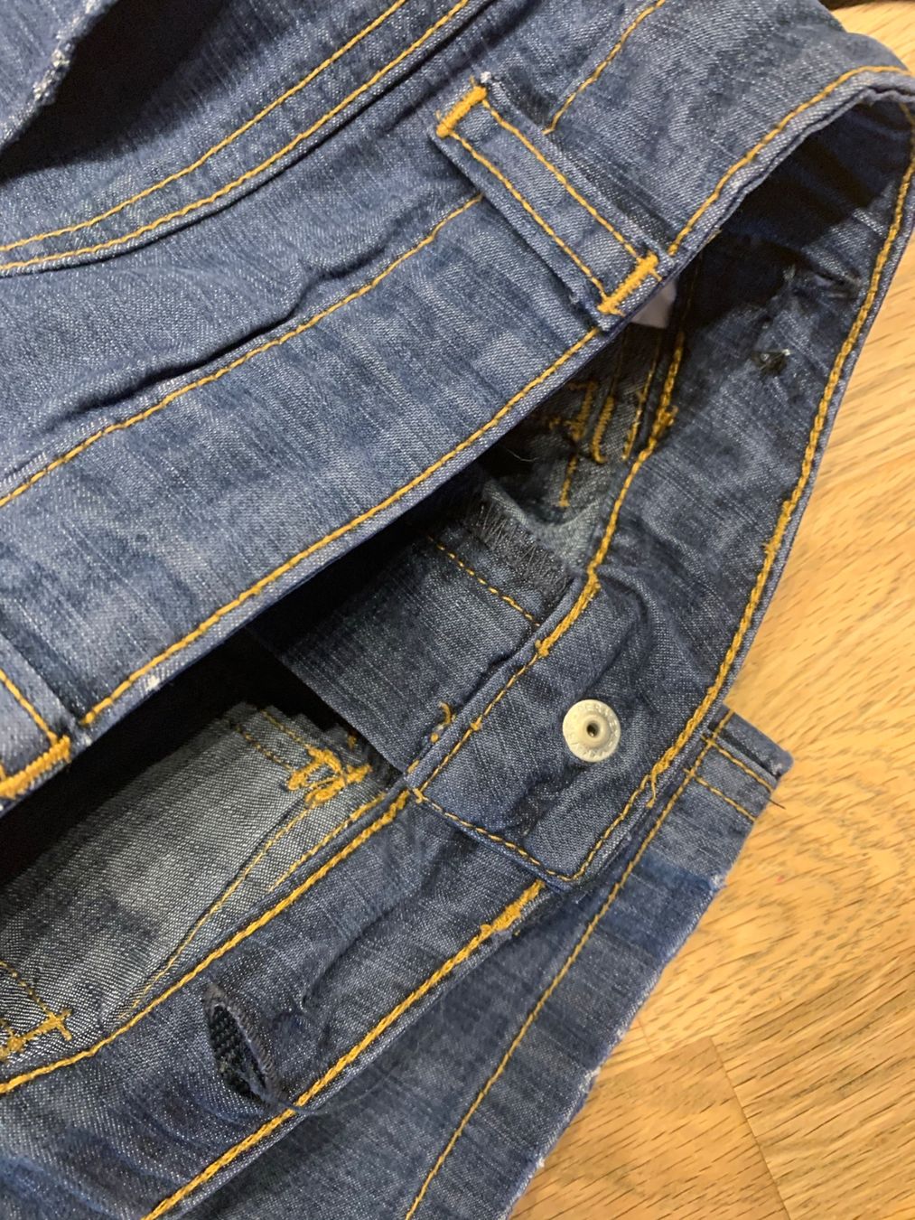 S.Oliver Pantaloni: S.Oliver kurze Jeans Gr.104 – Usato da Oberdorf SO venduto da sa-na 3