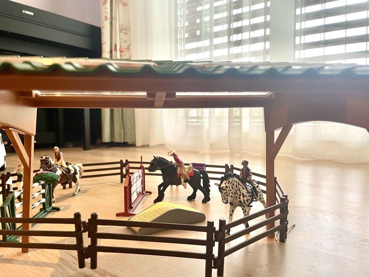 Schleich Spielzeuge: Schleich Reitanlage – Gebraucht aus Pfäffikon ZH von d_buchmann 2