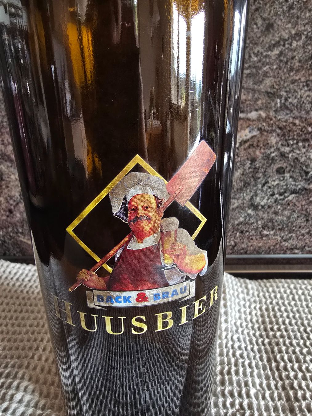 Gläser, Krüge & Flaschen: Bügelflasche  Back & Brau – Gebraucht aus Goldingen von Abendblume 1