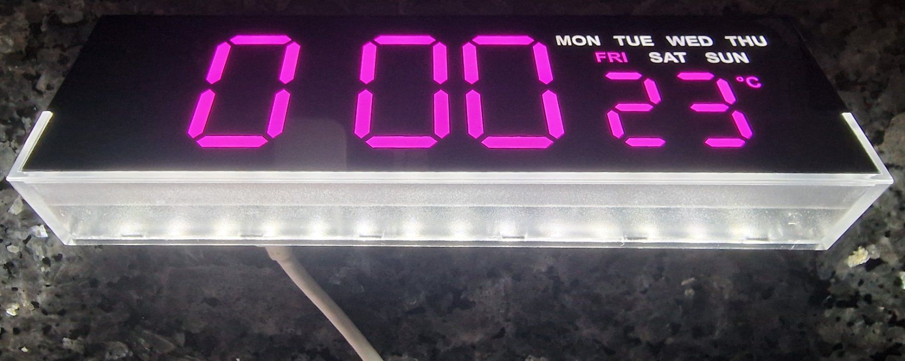 Sveglie: LED-Digitalwecker mit Temperaturanzeige – Nuovo e nell'imballaggio originale da Uerkheim venduto da Kaufoption 2
