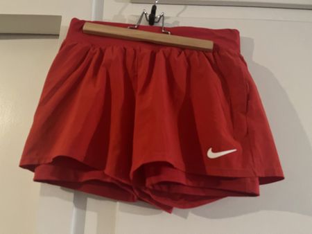 Short de sport Nike Dri-Fit taille S lot de 3 pièces