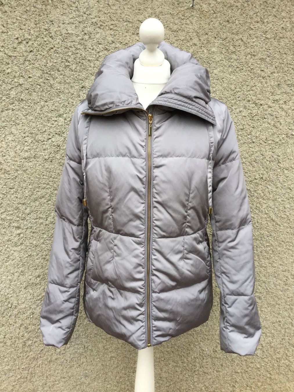 Maddison Giacche: Veste/Doudoune grise MADDISON new – Nuovo e nell'imballaggio originale da Agiez venduto da chouchanelle 4