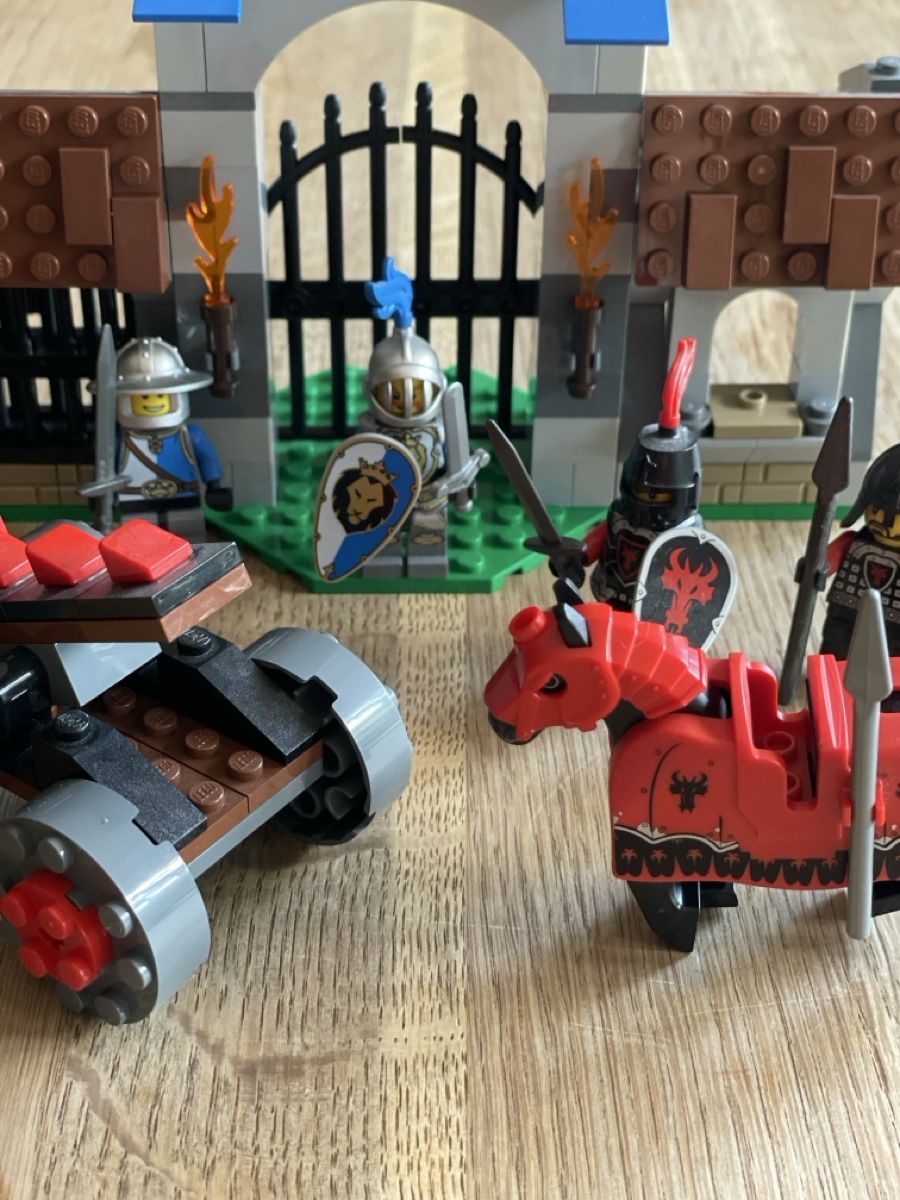 Lego Spielzeuge: LEGO Castle Teile  – Gebraucht aus Witterswil von Avanda 1