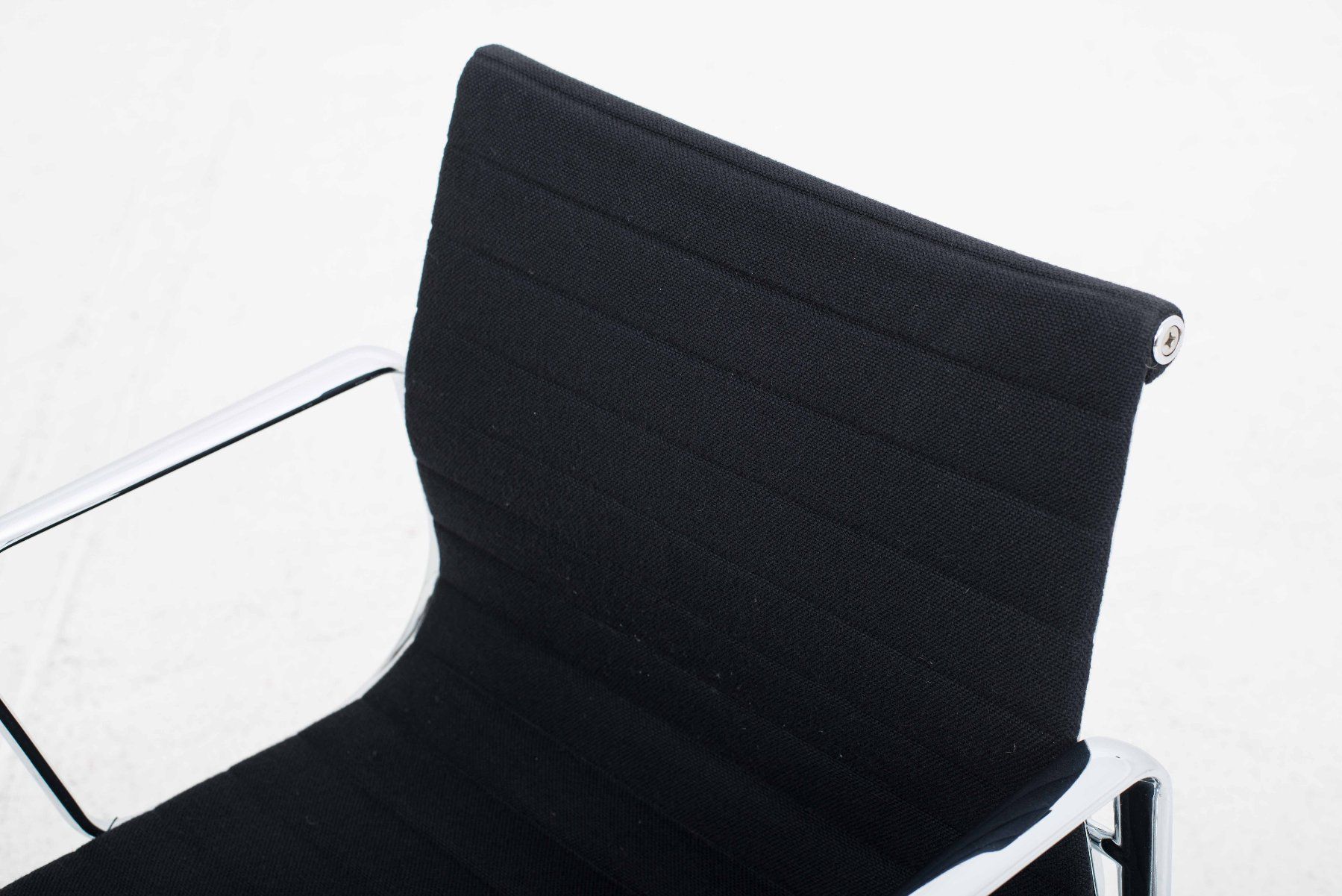 Vitra Sedie: Vitra EA 117 Bürostuhl von Eames in schwarzem Hopsak – Usato da Zürich venduto da STUZH38 4