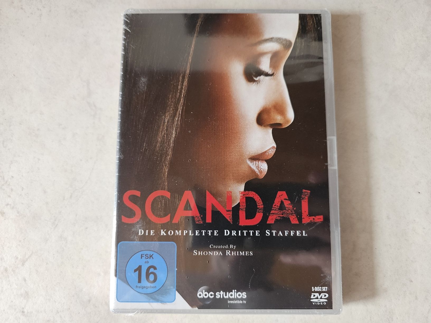 Alle DVDs: Scandal  -  Staffel 3  /  Fabrikneu – Neu und originalverpackt aus Schneisingen von backstore24