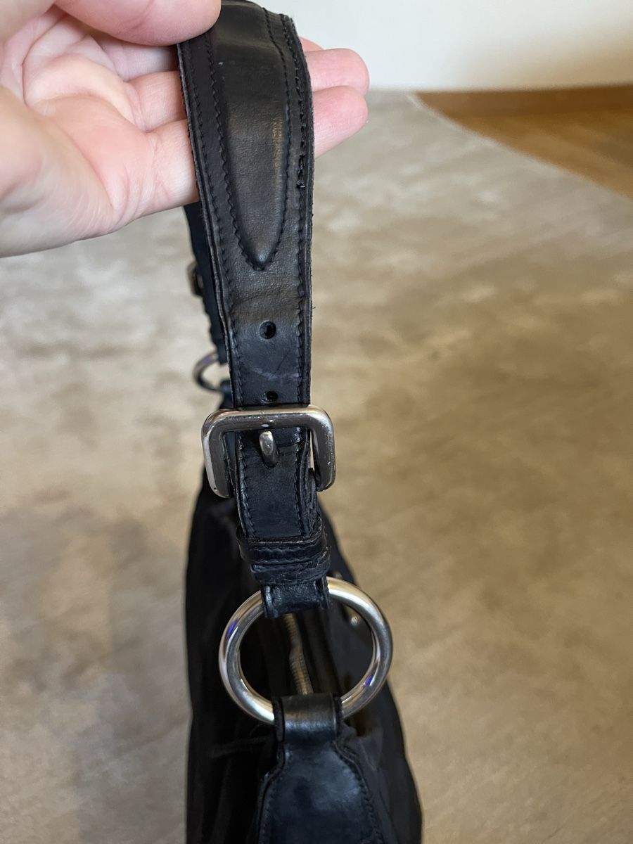 Prada Borse da donna: PRADA VINTAGE NYLON TASCHE (Abholung oder Postversand) – Usato da Zürich venduto da Fashionista00 2