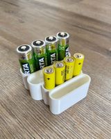 8 x AAA und AA Akku / Batterie Halter