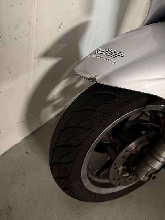Scooter: Piaggio Fly 125 – Usato da Kreuzlingen venduto da 1992m 4