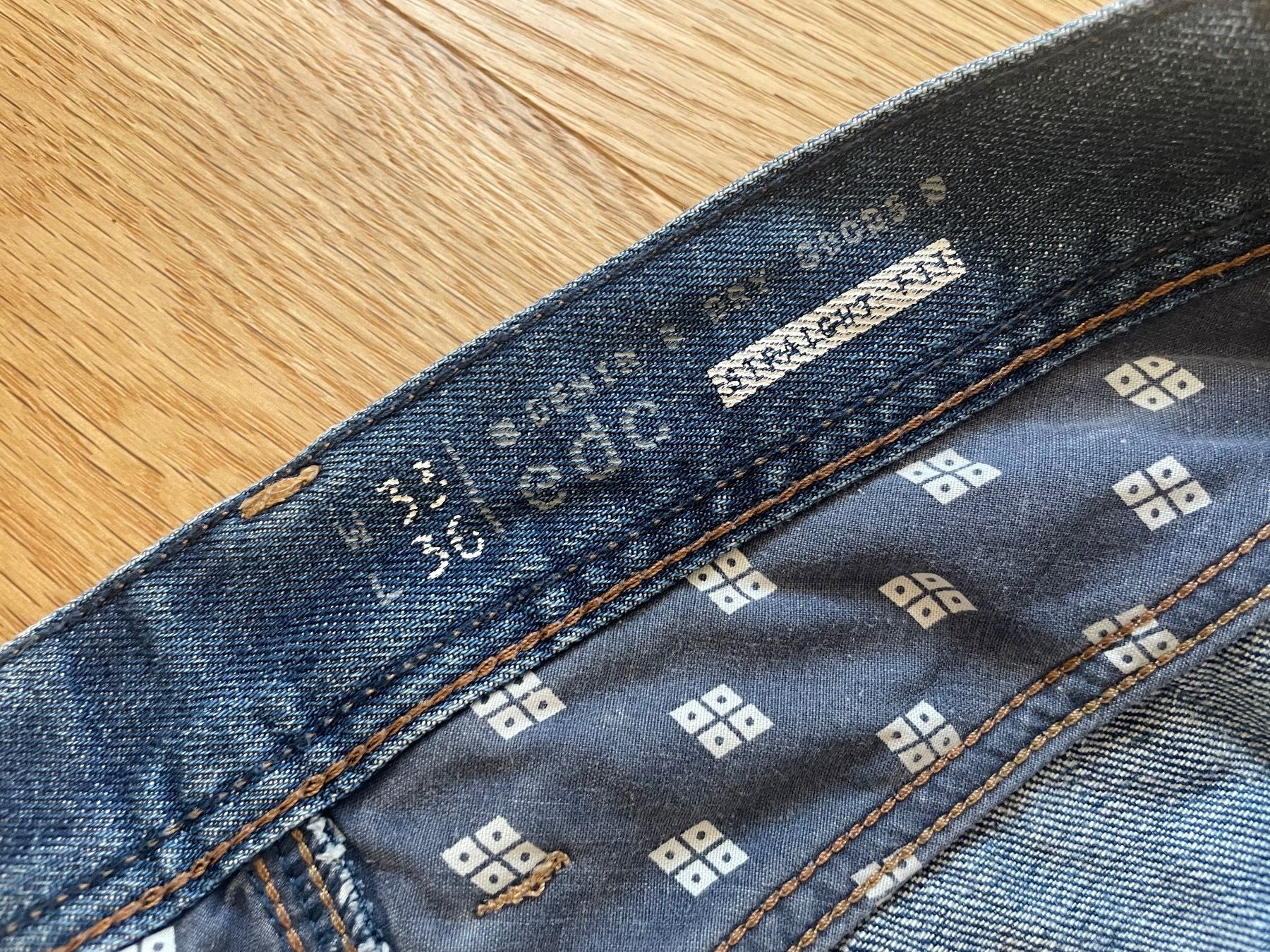 Esprit Jeans: Esprit Herren Jeans 33/36 – Usato da Wädenswil venduto da dorodi 2