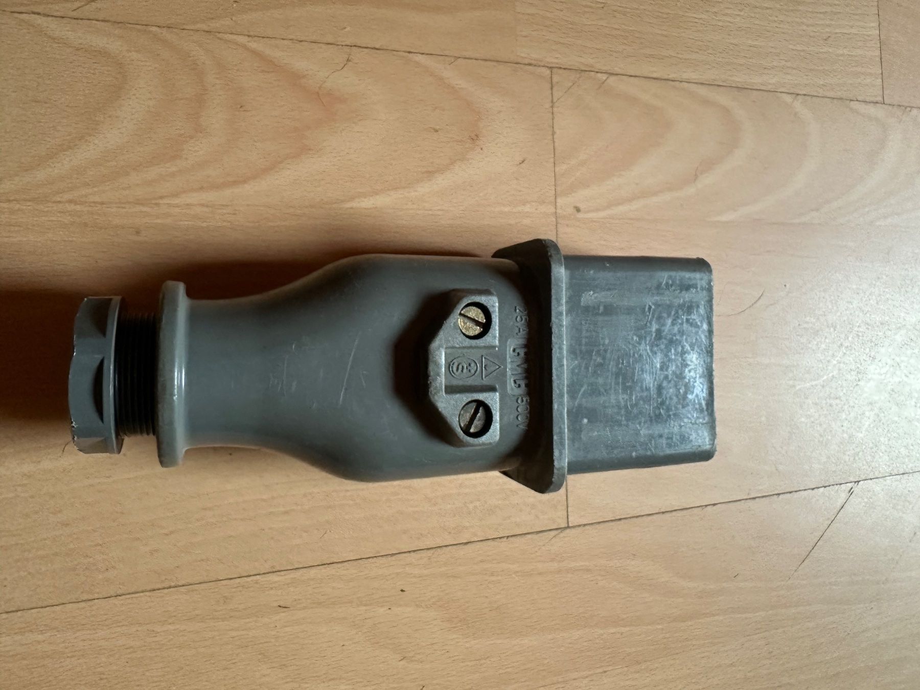 Fiches d'alim.: Stecker J25 5 pol CMC – D'occasion à Huttwil par Bolpa 7