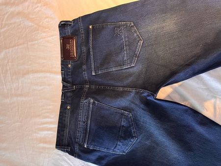 Blaue Jeans Vanguard 