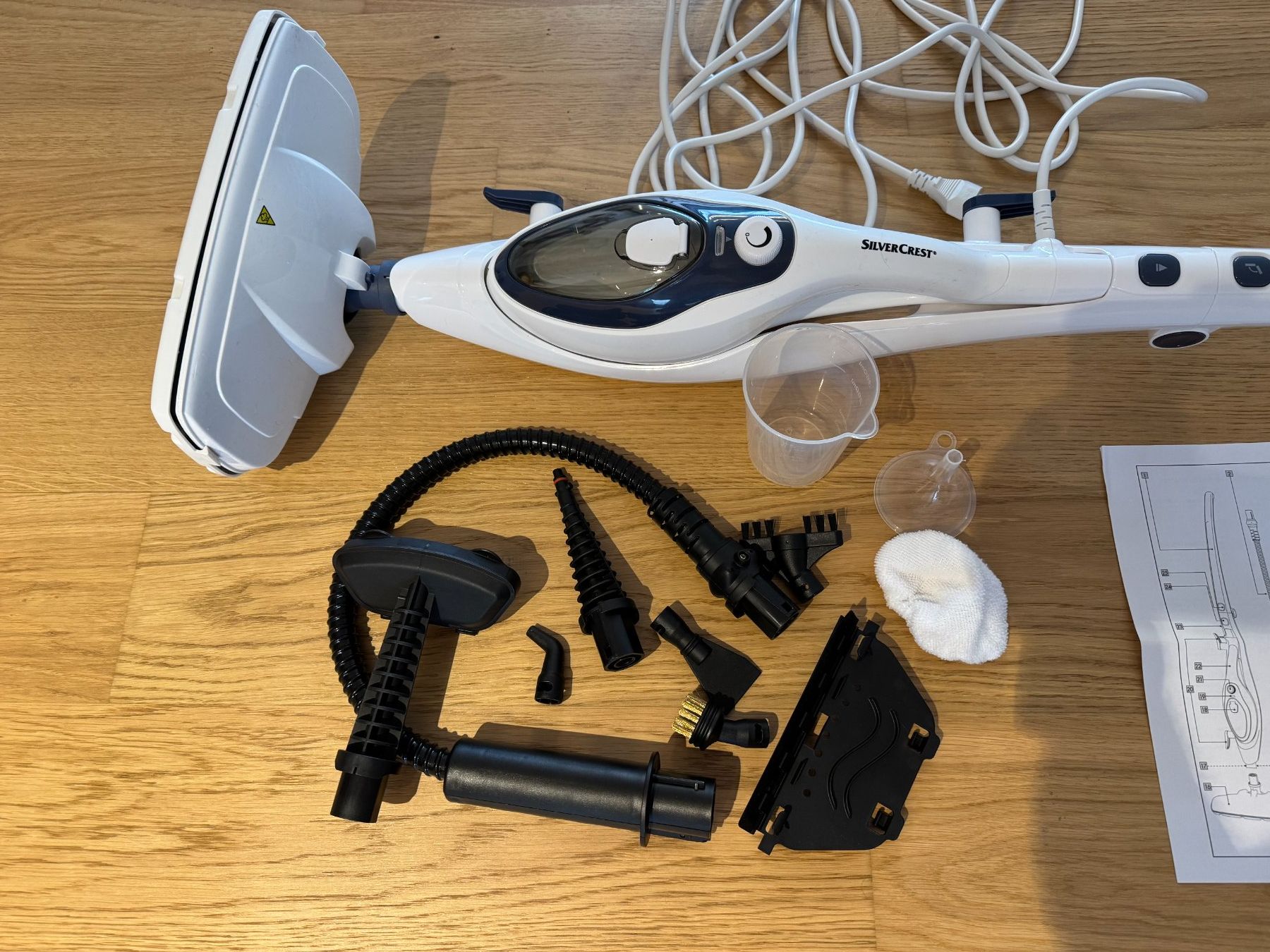 SilverCrest Nettoyeurs à vapeur: Dampfmoop und Handdampfreiniger – Neuf (Voir description) à Flums par Hrroland 3