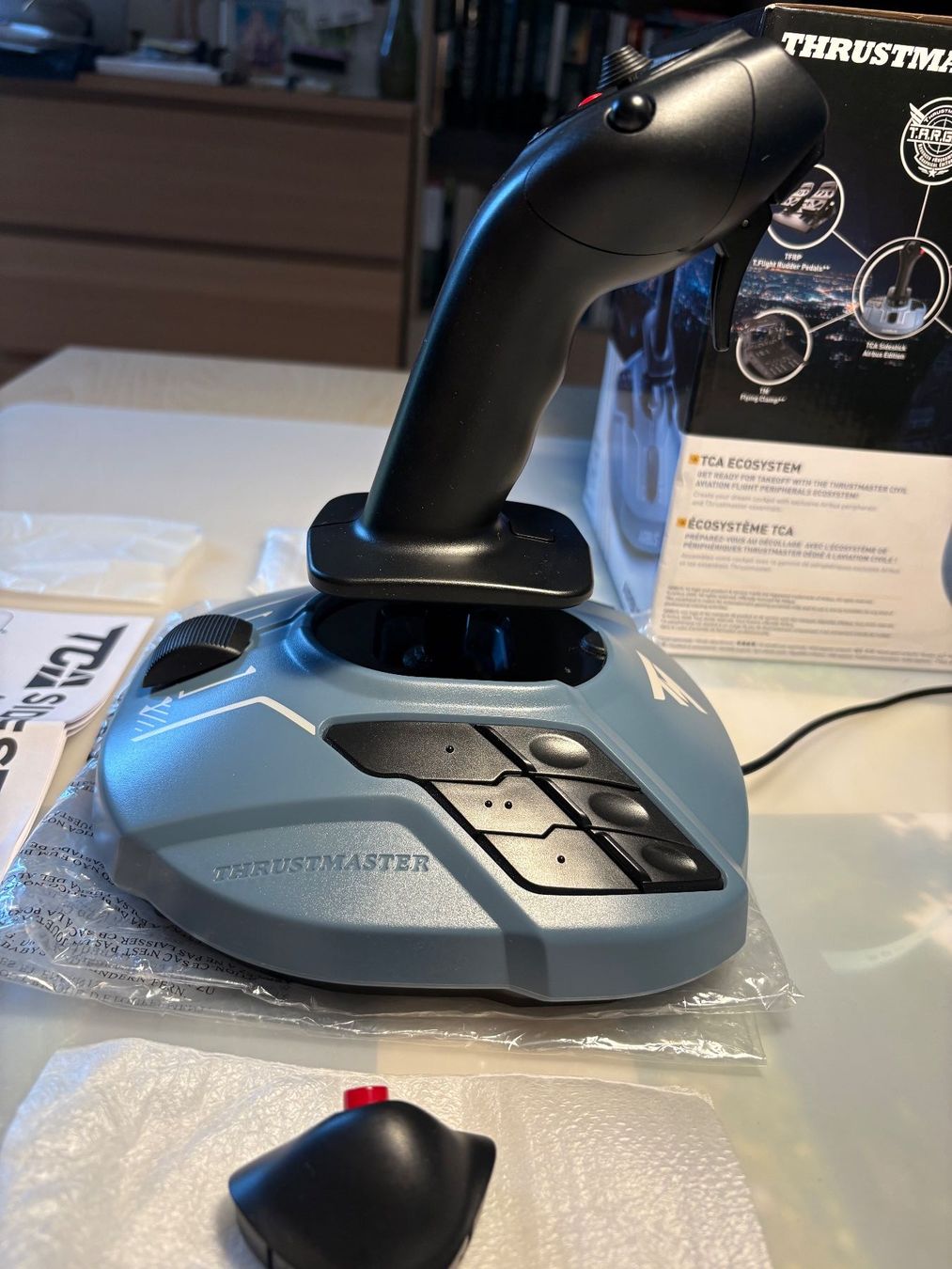 Thrustmaster Controller: Thrustmaster TCA Sidestick Airbus Edition – Nuovo (secondo la descrizione) da Figino venduto da K.R.P 2