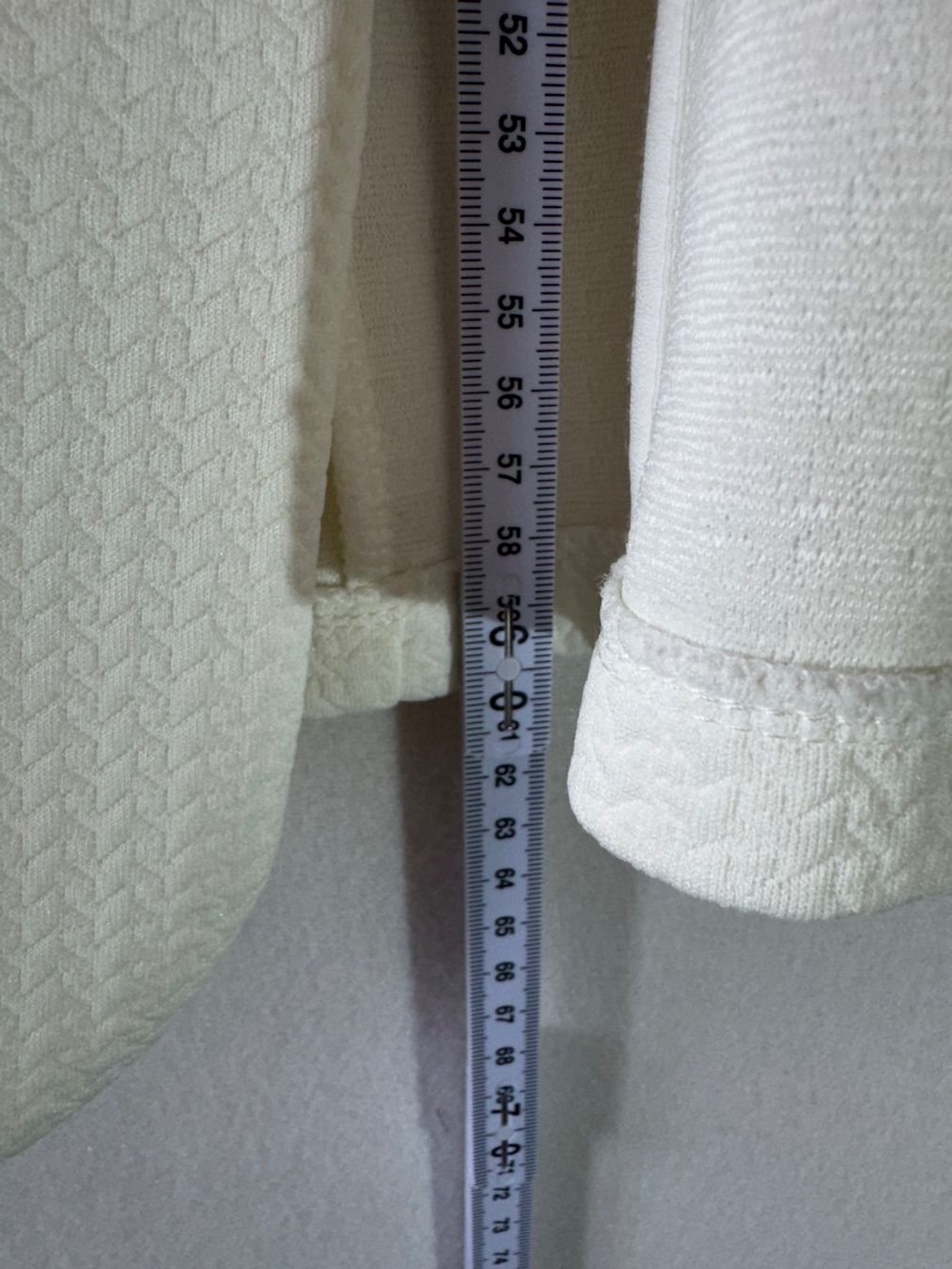 Giacche: Schöne weisse Jacke von Motive – Usato da Grosswangen venduto da second_hand_dress 1