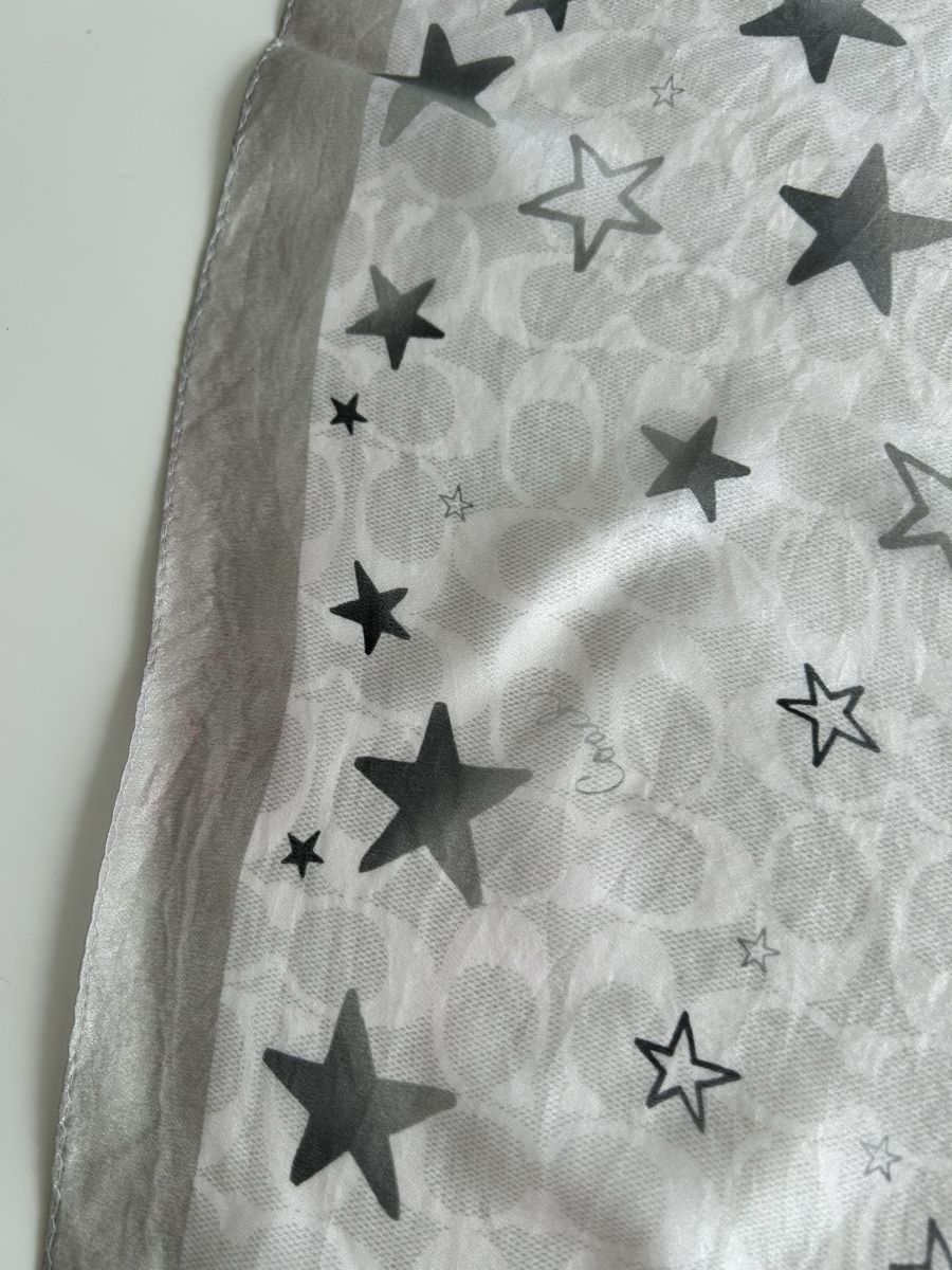 Coach Foulards, Tücher & Schals: Coach Scarf Grey Stars Logo Print Accessory – Neu (gemäss Beschreibung) aus Saland von ele_vc96 2