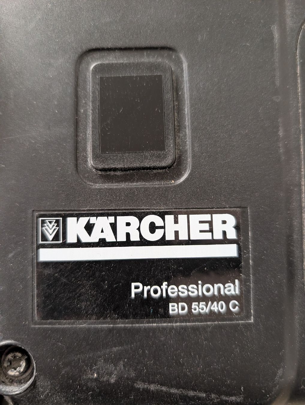 Kärcher Tutte le macchine: Kärcher Bodenreiniger  – Usato da Oberhasli venduto da rambo-007 8