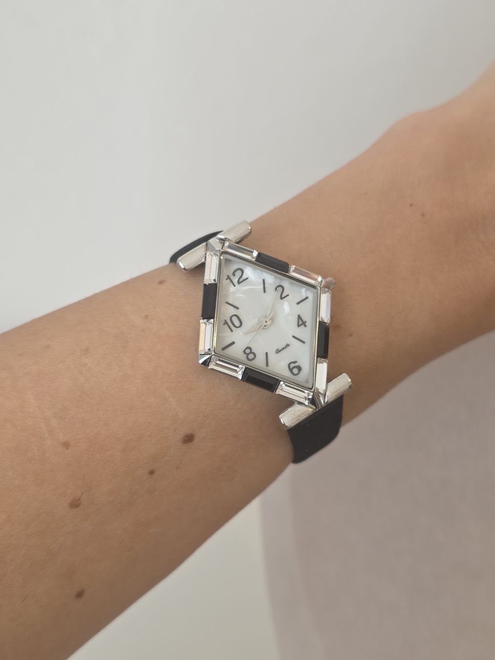 Uhren: Le Chat Uhr – Gebraucht aus Luzern von juli.star 3