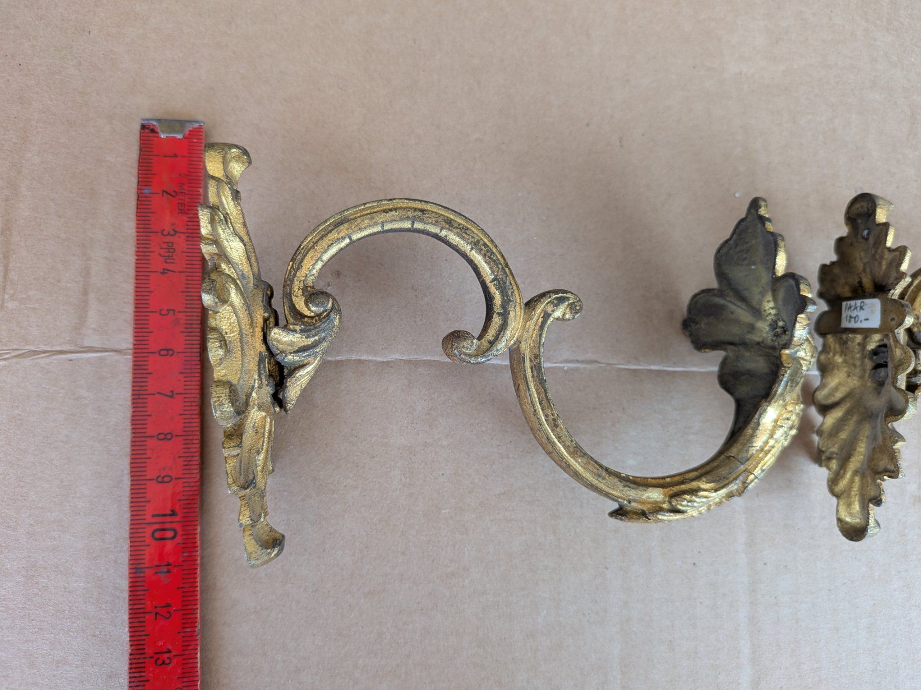 Sculture & Statue: 3 kleine antike Bronze Vorhangstangenhalter oder Raffhalter – Usato da Emmen venduto da Brockofsky 8
