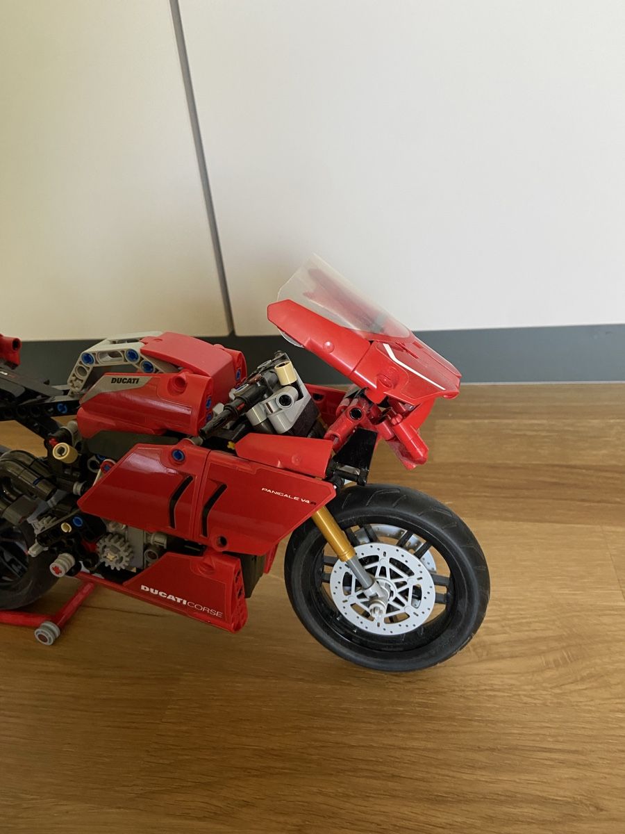 Ducati Kit di modellismo & Modellini statici: LEGO Technik Ducati, Top Zustand – Usato da Teufen AR venduto da Lavandula55 2