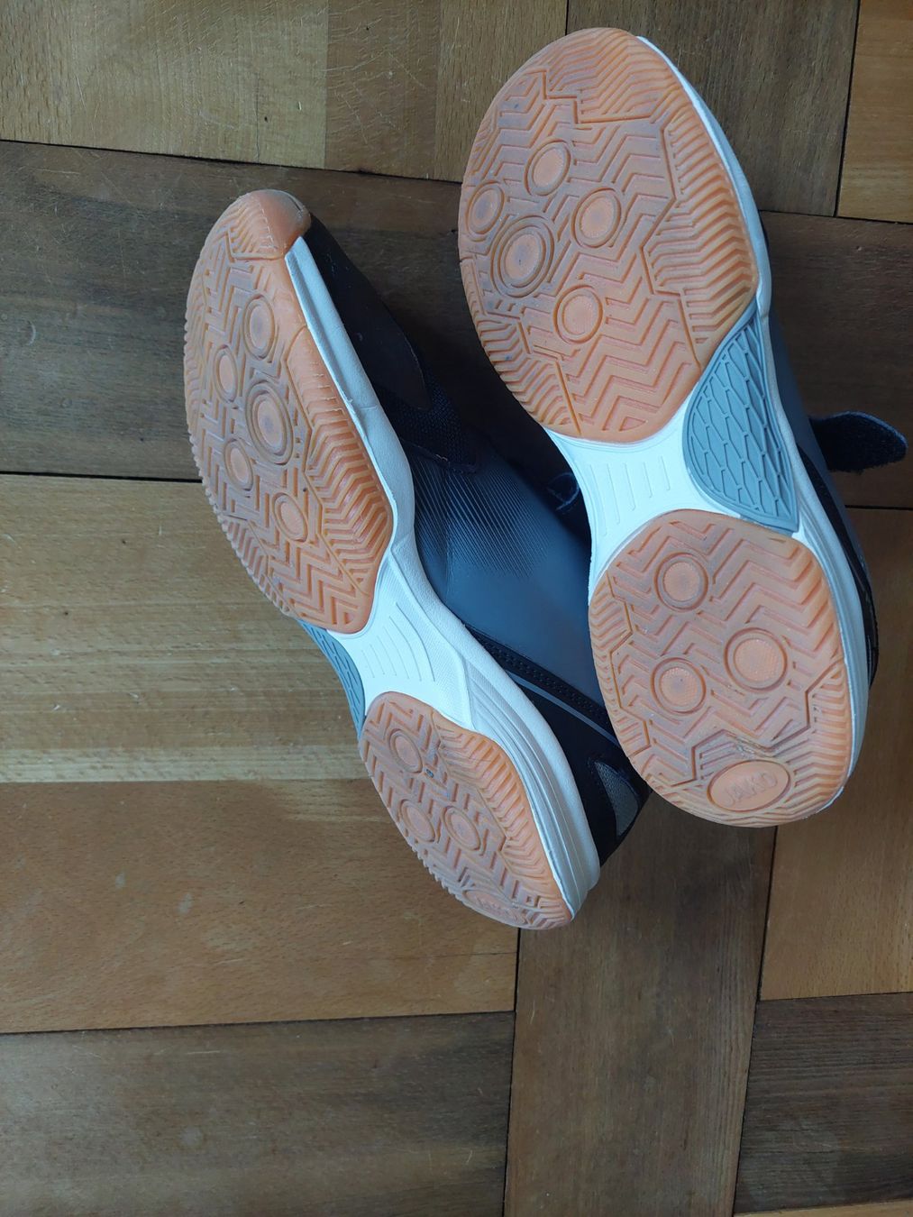 Jako Scarpe da donna: Jako Hallen-Turnschuhe Grösse 40 – Usato da Beckenried venduto da Havacola 5