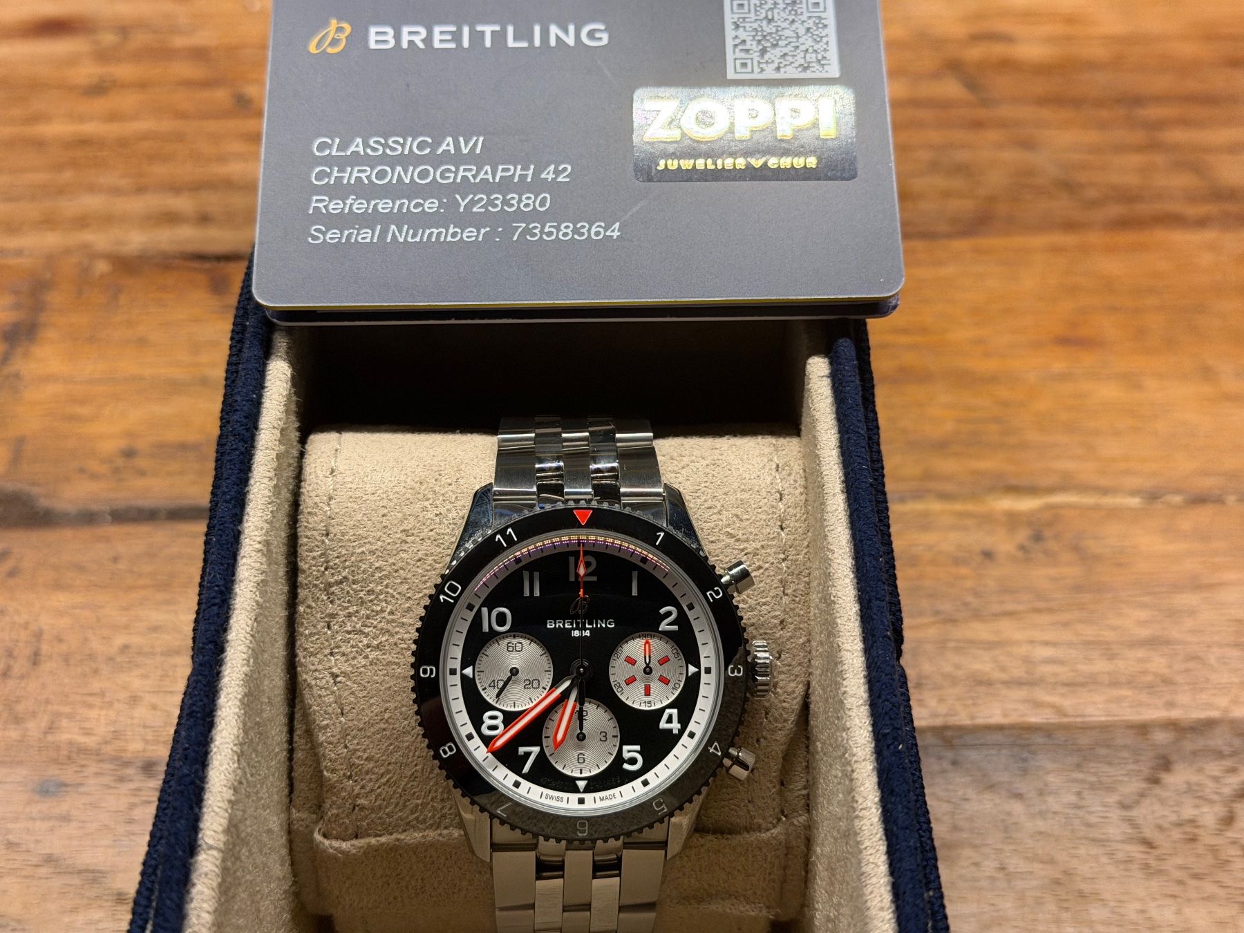 Breitling Orologi: Breitling Classic Avi Chronograph 42mm Mosquito – Nuovo e nell'imballaggio originale da Aarau venduto da trader1000 5