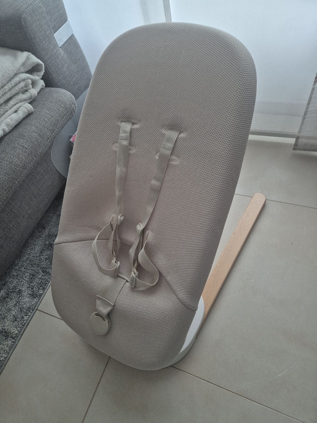 Stokke Sdraiette & Sdraiette a dondolo: Neuwertige Babywippe , Farbe Sand! – Nuovo (secondo la descrizione) da Schmitten FR venduto da MonikaSedlackova