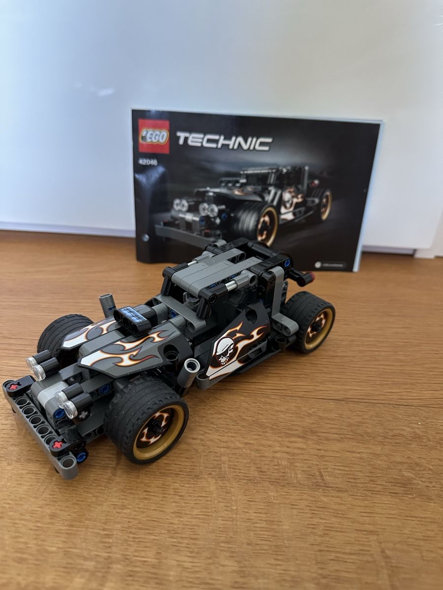 Lego Jouets: Lego Technic Fluchtfahrzeug – D'occasion à Männedorf par lou_r67f