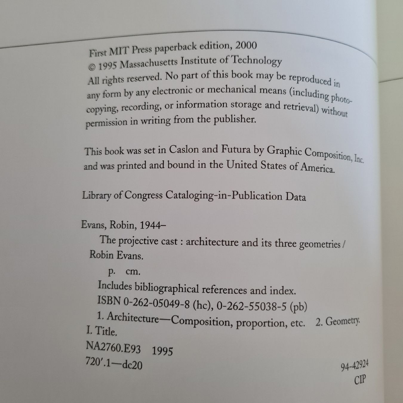 Libri: Robert Evans, Geometrie in der Architektur – Nuovo (secondo la descrizione) da Basel venduto da Piscosour01 1