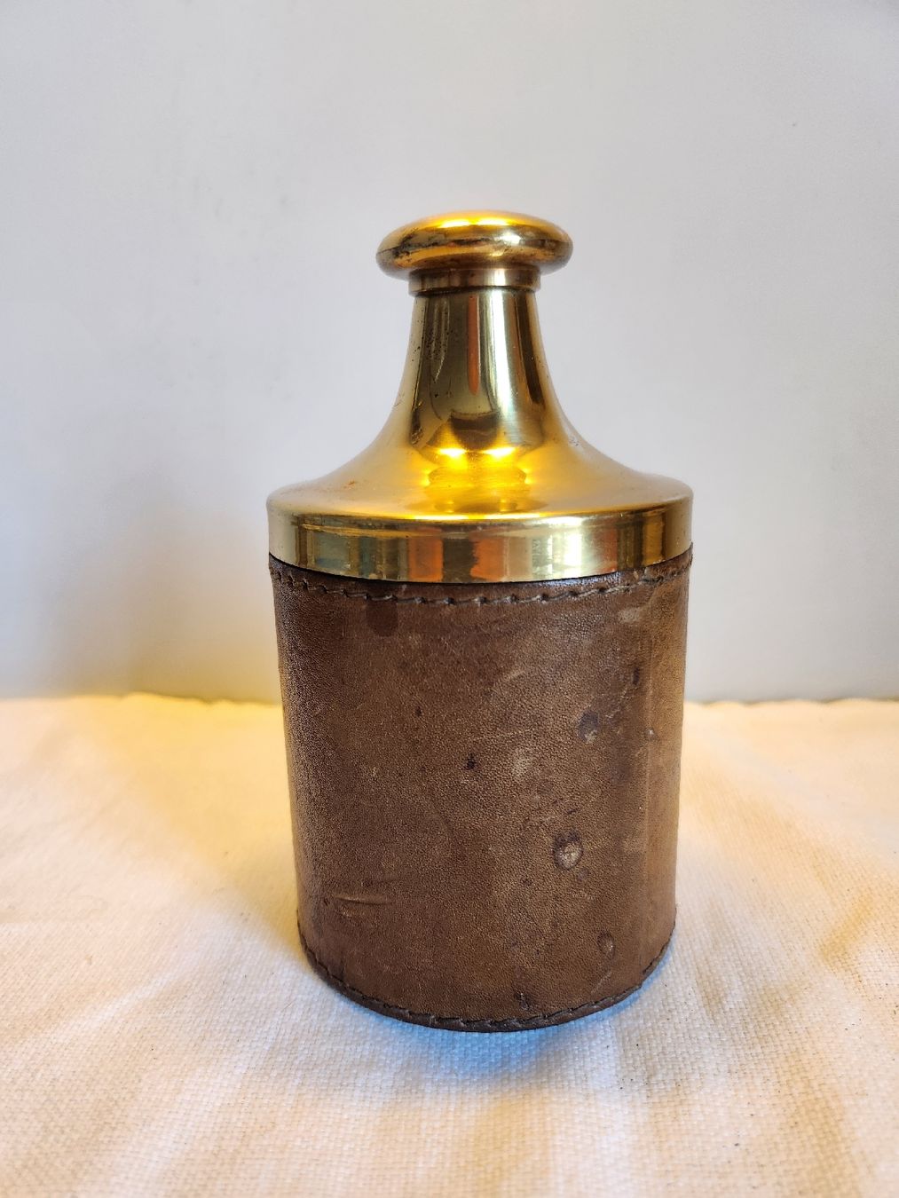 Spardosen: Vintage Pan Am Messingdose Leder West Germany – Gebraucht aus Zürich von BAENZERINO 1
