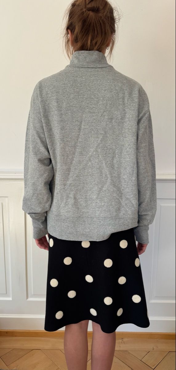 Levi's Pullover & Sweatshirts: Levi's Sweatshirt Grey, Size S, perfect for fall days! – Neu (gemäss Beschreibung) aus Zürich von ann_26jc 3