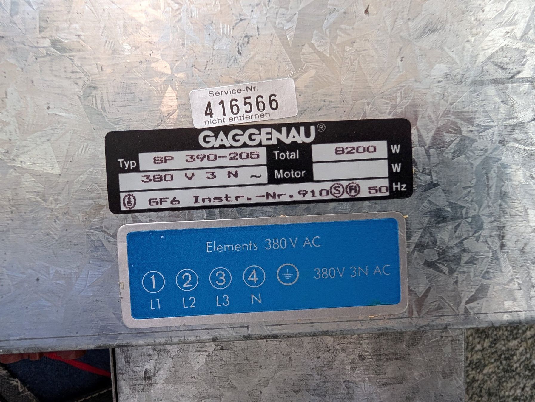 Gaggenau Cucine: Gaggenau Herd 4 Felder + Warmhalteplatte – Difettoso da Nussbaumen TG venduto da Hzn19k 3