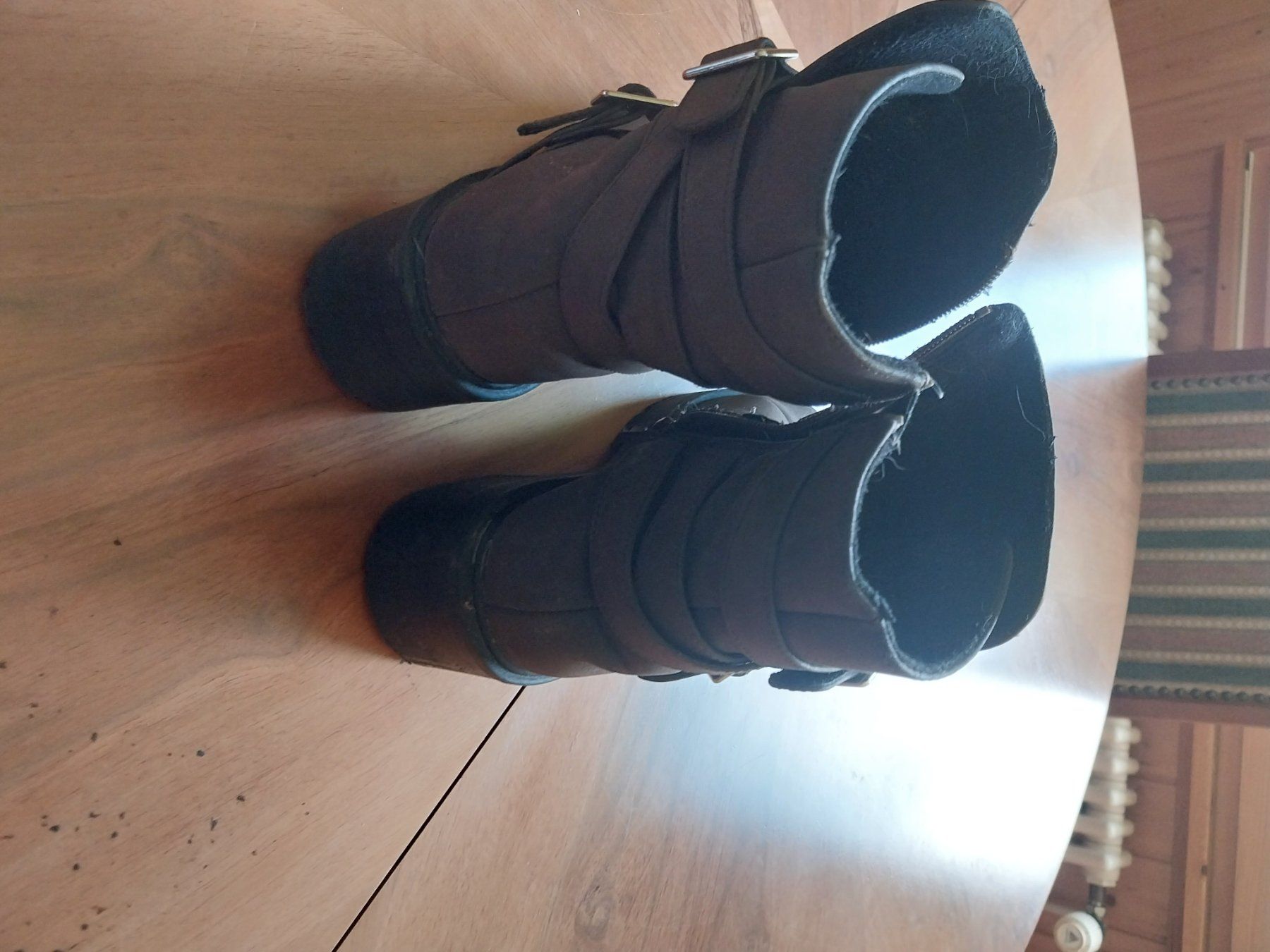 Damenschuhe: Damen Winterschuhe/ Arbeitsschuhe – Gebraucht aus Wil SG von neg_g2vg 3