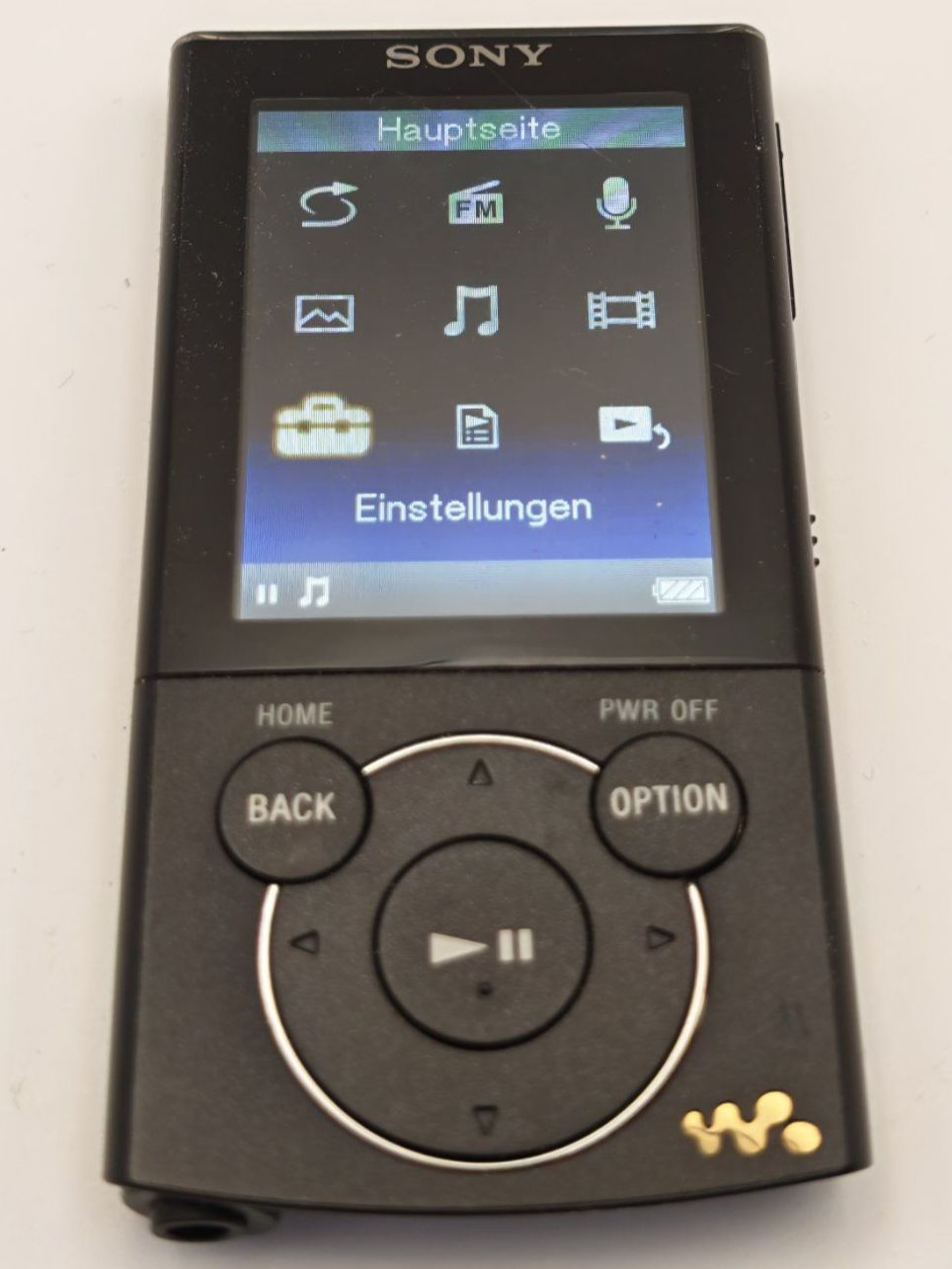 Sony Lettore multimediale portatile: Sony Walkman NWZ-E443 MP3 Player inkl. USB Kabel – Usato da Thun venduto da Kankii
