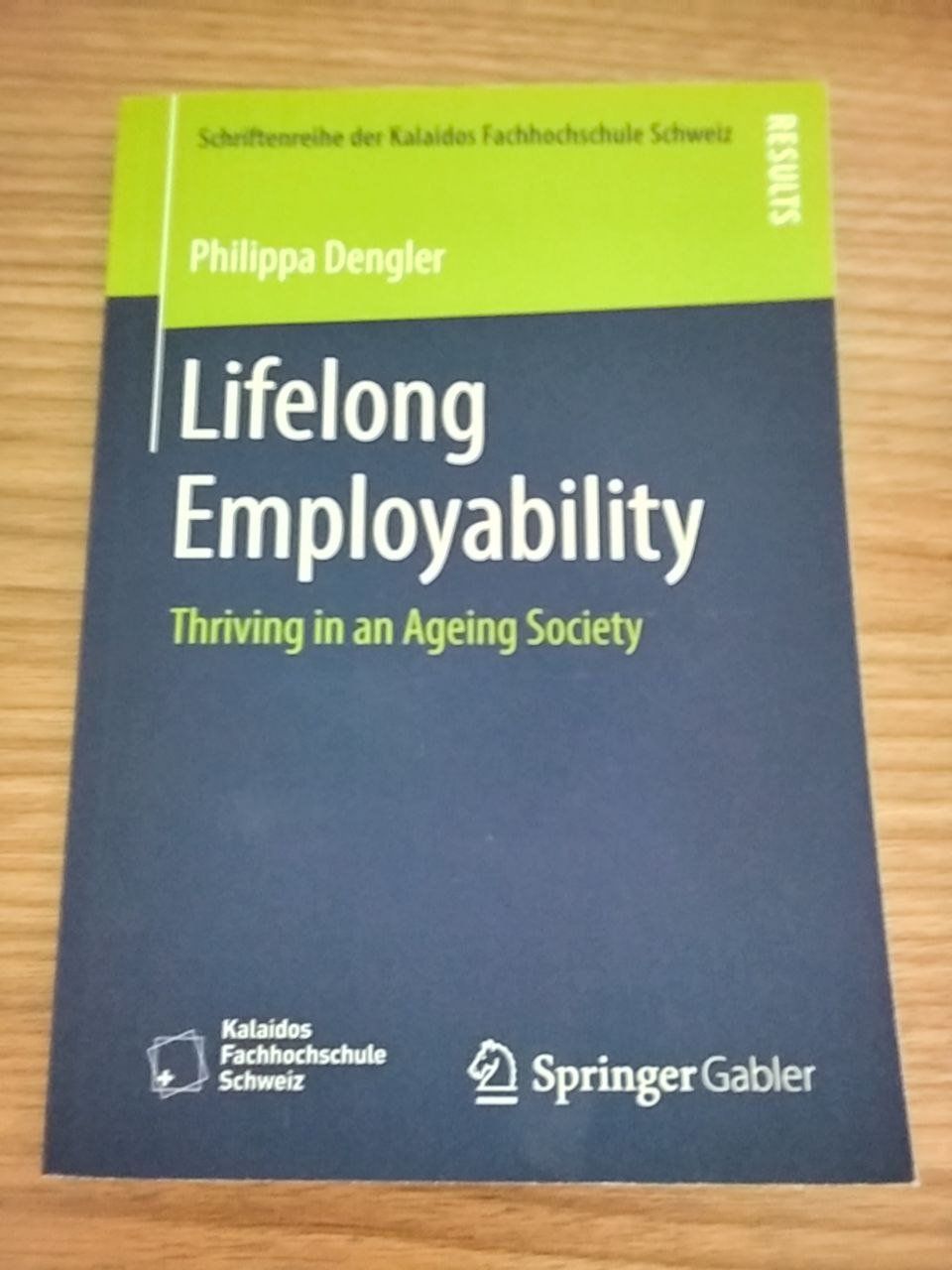 Libri: Lifelong Employability – Nuovo (secondo la descrizione) da Horgen venduto da mar_8rbw