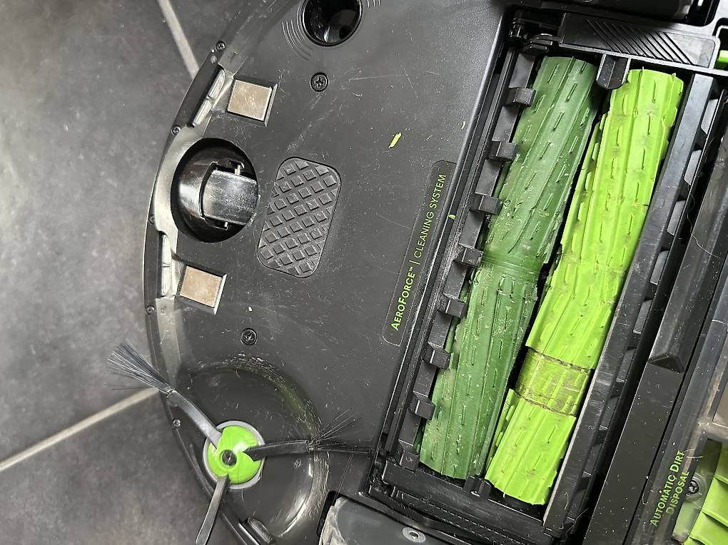 Aspirapolveri & Accessori: Aspirateur robot iRobot Roomba i4  – Usato da Founex venduto da lit_l8dn 2