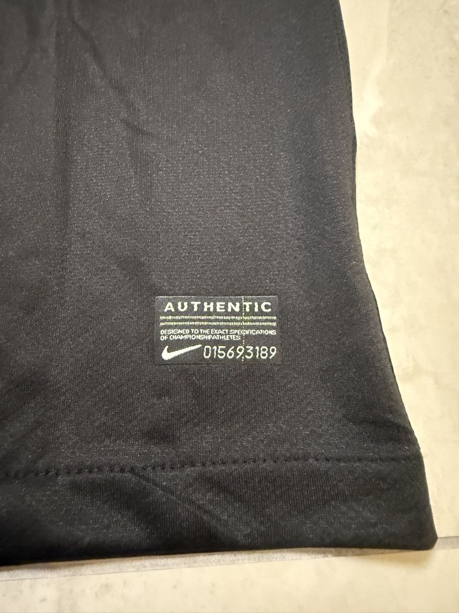 Nike Leibchen & Hosen: FC Barcelona Messi Trikot – Neu (gemäss Beschreibung) aus Bronschhofen von leo_99hp 6