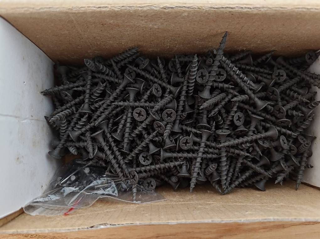 Tutti gli attrezzi: Verschiedene Gipsplattenschrauben – Usato da Morschach venduto da mic_by5k 3
