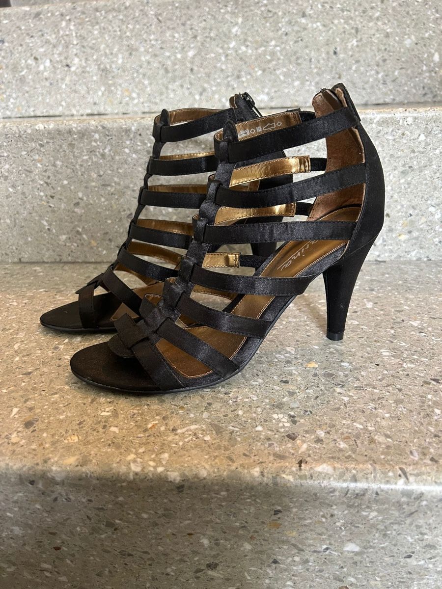 Damenschuhe: Sandaletten schwarz Grösse 38 neu  – Neu und originalverpackt aus Chur von wys_vzr7 3