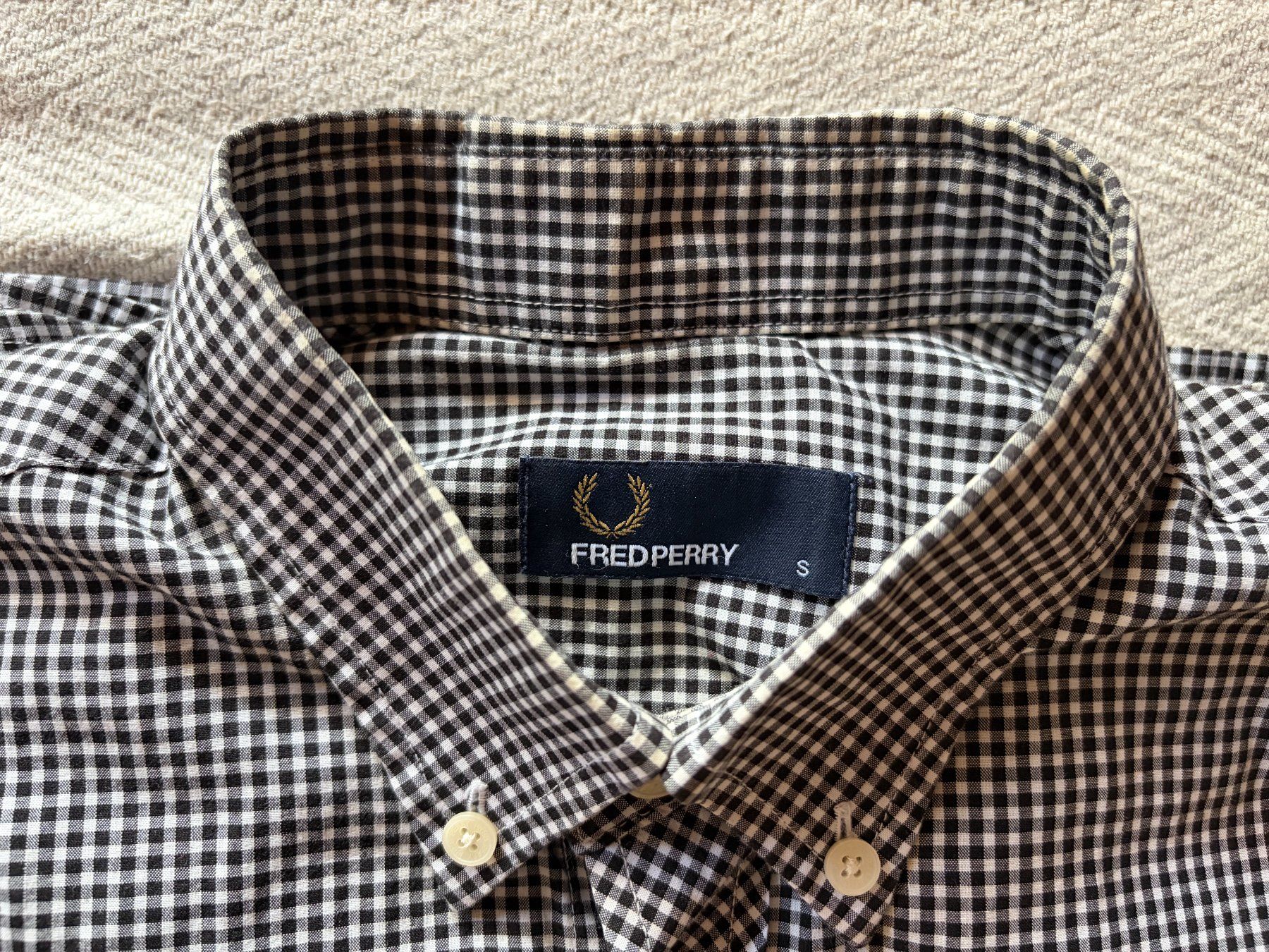 Fred Perry Chemises: FRED PERRY Hemd - Grösse S – D'occasion à Aarberg par umearocks 3