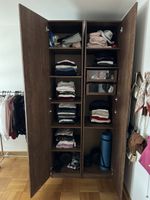 Pax Kleiderschrank in sehr gutem Zustand.