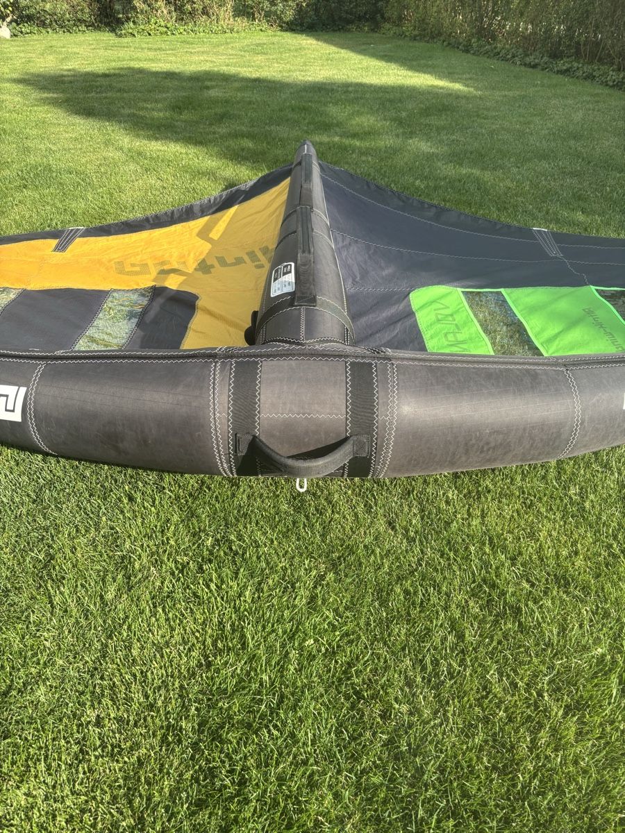Surf: Patrik 4.2 m2 Wing Gebrauchter Zustand – Usato da Altdorf UR venduto da Joptik 1