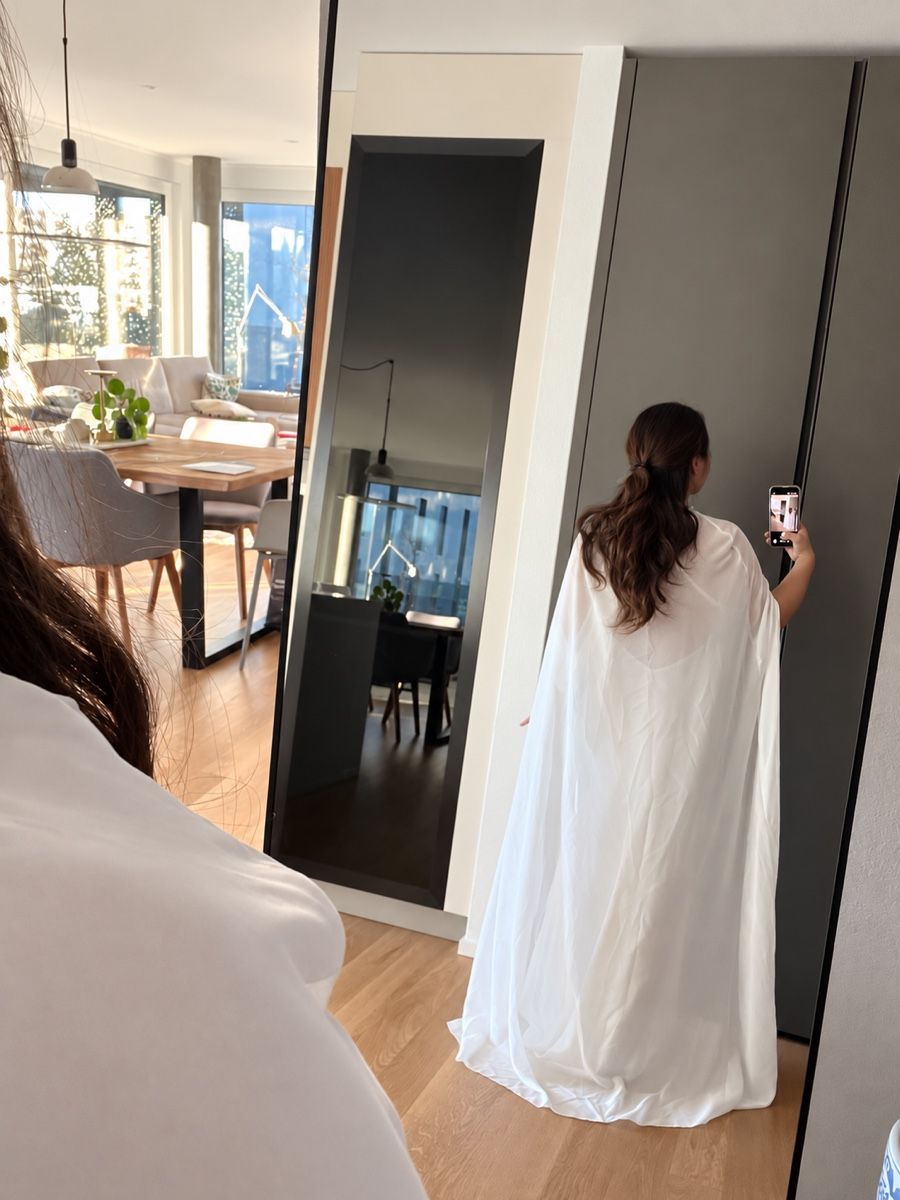 Altro in Moda donna: Cape für Hochzeit  – Nuovo (secondo la descrizione) da Romont FR venduto da jen_py8m 1