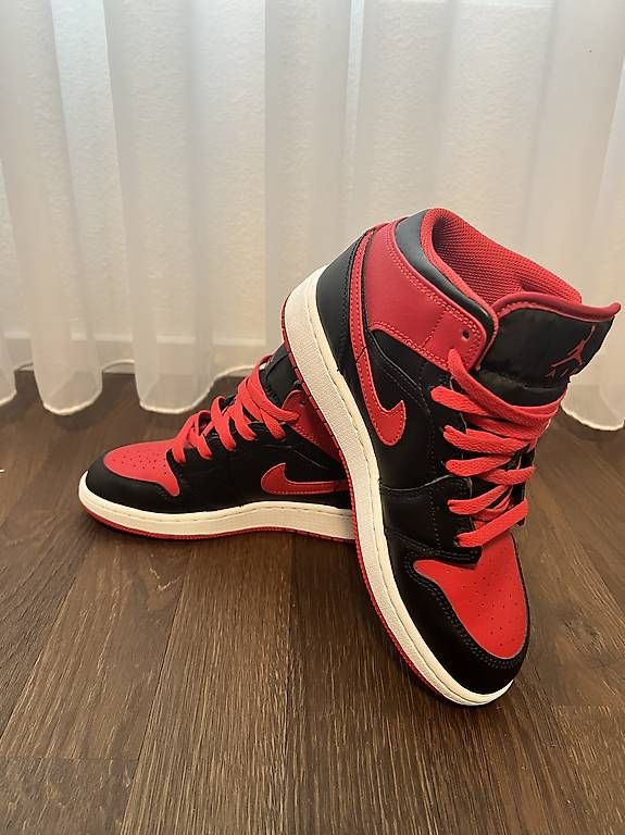 Scarpe da donna: Jordan Damenschuhe Grösse 37,5 – Nuovo e nell'imballaggio originale da Bettlach venduto da Swiss-2016 1
