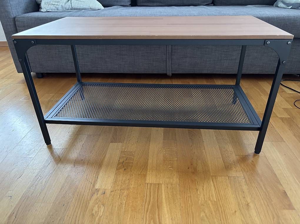 Ikea Tavoli: Table basse IKEA fjallbo – Usato da Nyon venduto da Marineg21 3