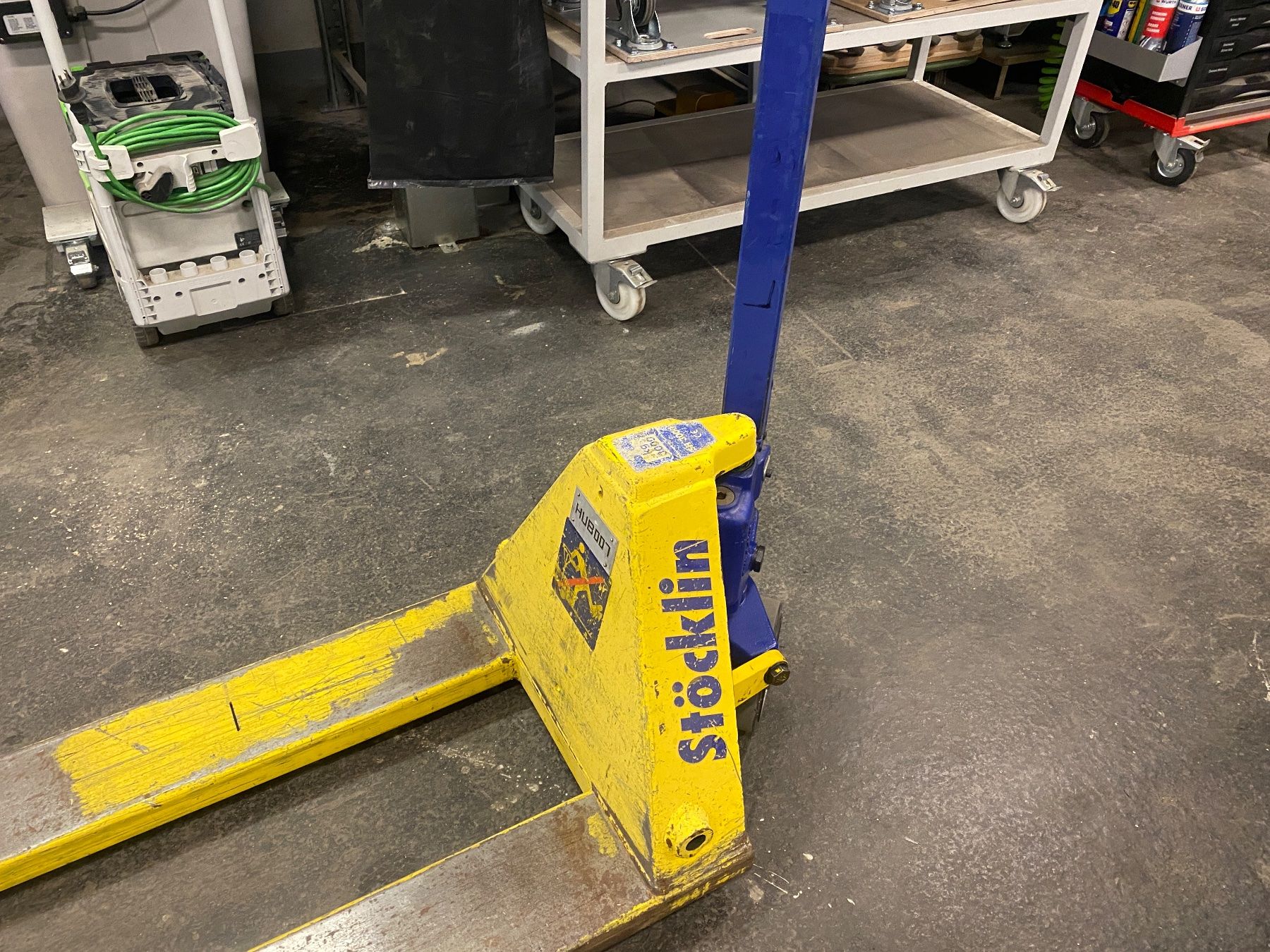 Stöcklin Carrelli elevatori e a forche: Stöcklin Handhubwagen ab 1.- – Usato da Wabern venduto da HK-Design 1