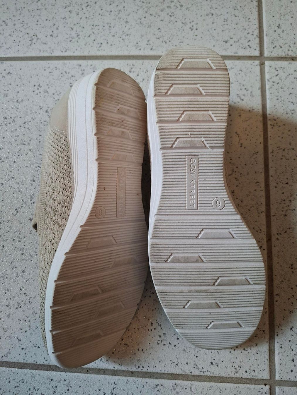 Scarpe da donna: Schuhe Gr. 39 – Nuovo (secondo la descrizione) da Hittnau venduto da vanescott 2